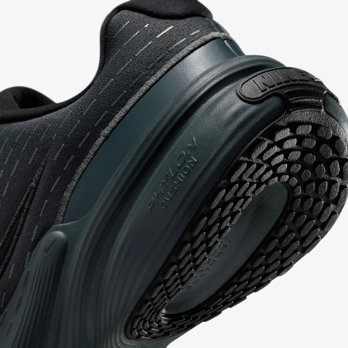 Nike Uplift SC